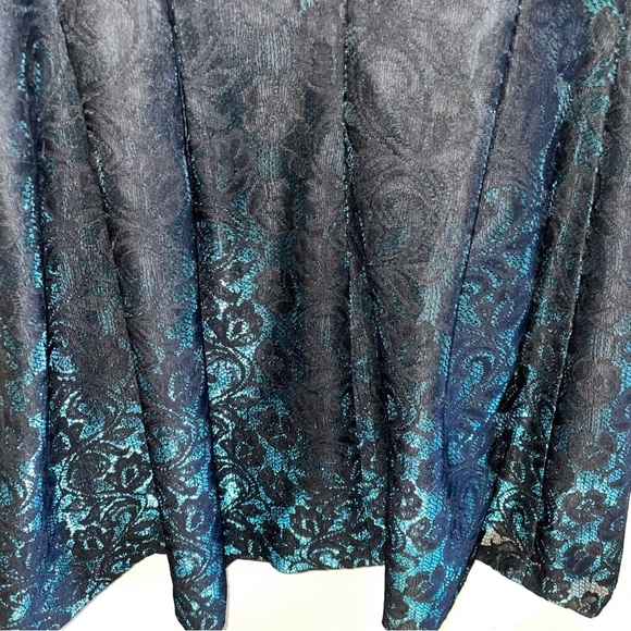 Nine West Sleeveless Black Lace Dress w Teal Iridescent Base - Size 12 EUC - Picture 8 of 16